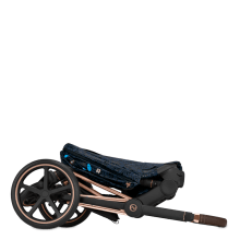 cyb_20_priamseat_int_y270_jon_rogo_compactfold_screen_standard