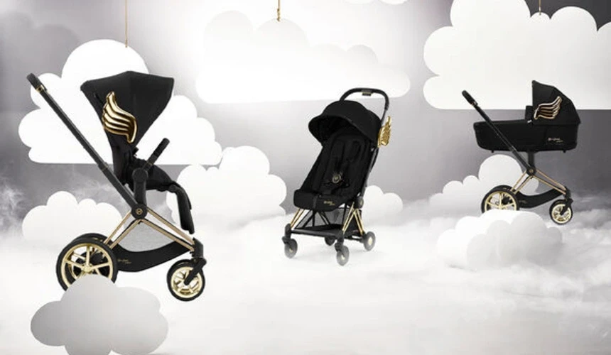 Cybex by Jeremy Scott Wings найпопулярніша колекція.